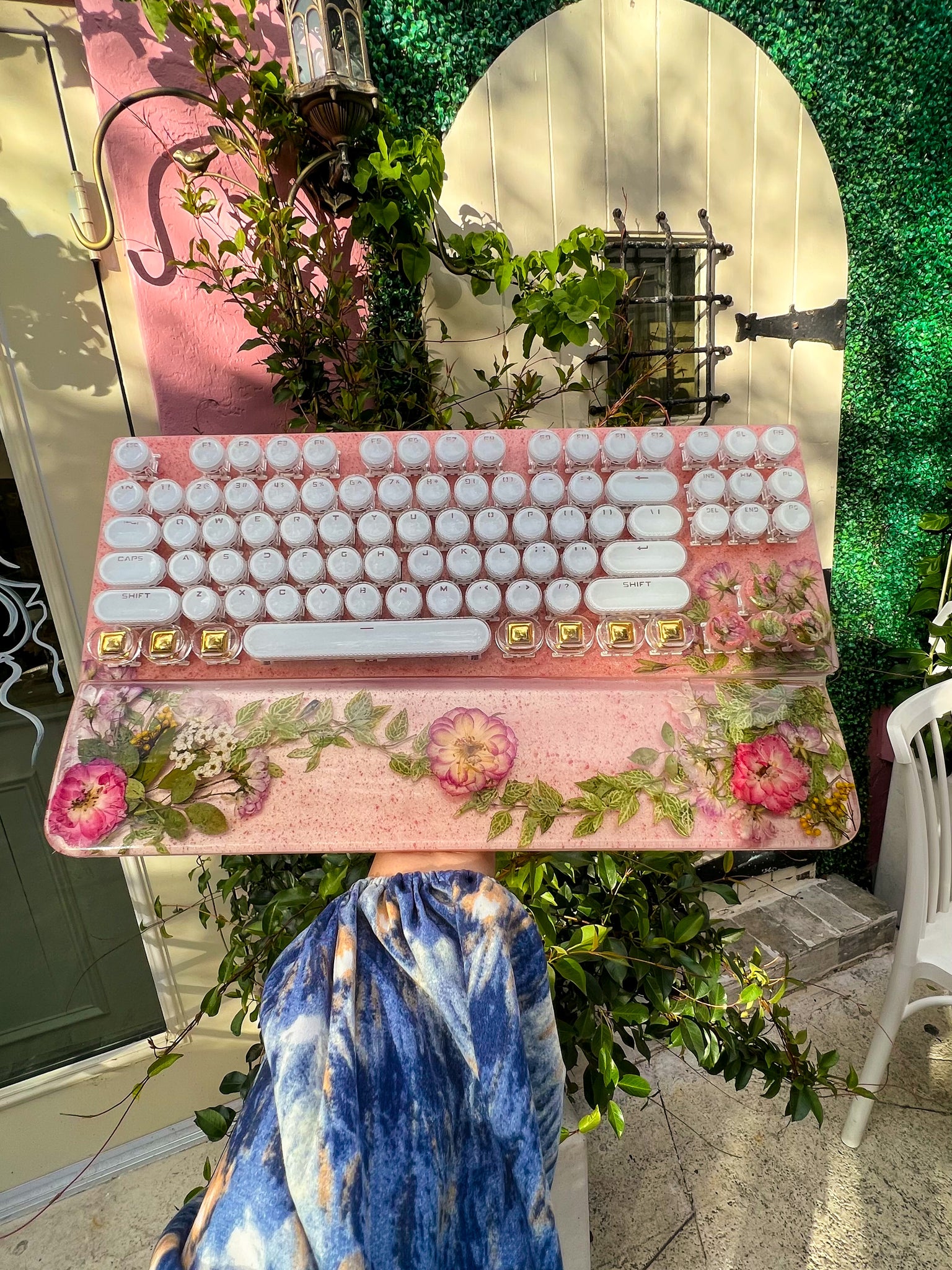 Strawberry Keyboard and Wrist Rest Set(Ready to Ship!) :