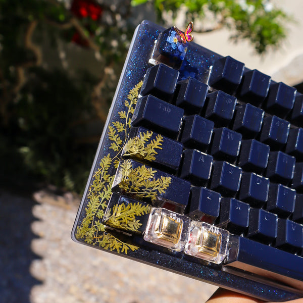 Keyboard and wrist rest set with Butterfly esc (Ready to Ship!) :